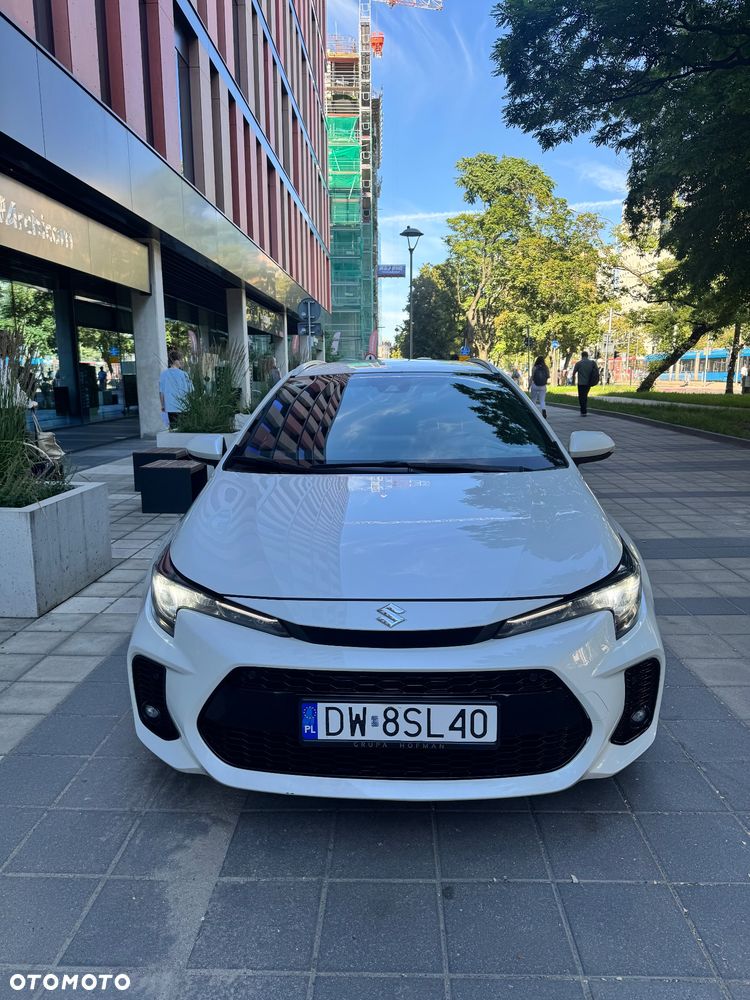 Suzuki Swace 1.8 Hybrid Elegance CVT - 2