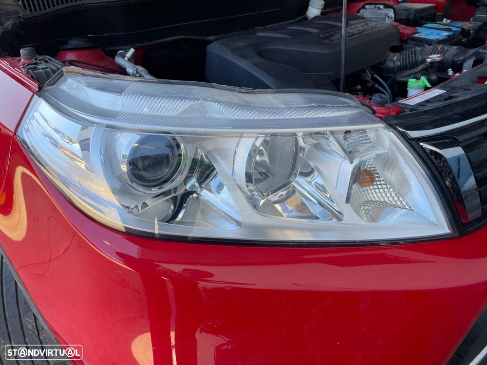 FAROL DIREITO SUZUKI VITARA LY - 1