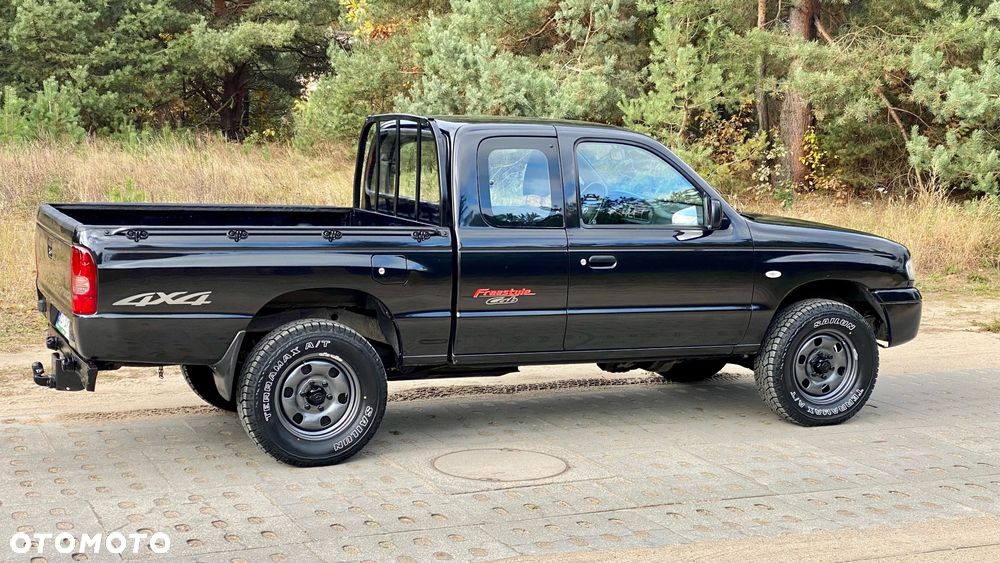 Mazda Seria B - 12