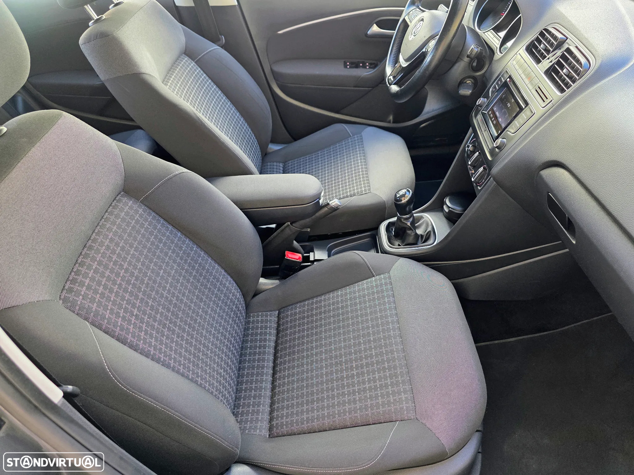 VW Polo 1.0 Confortline - 36