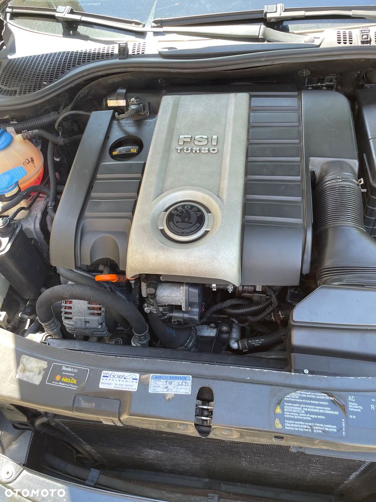 Skoda Octavia 2.0 TFSI RS - 21