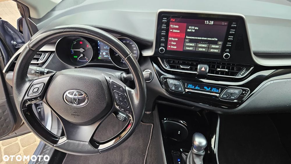 Toyota C-HR - 38