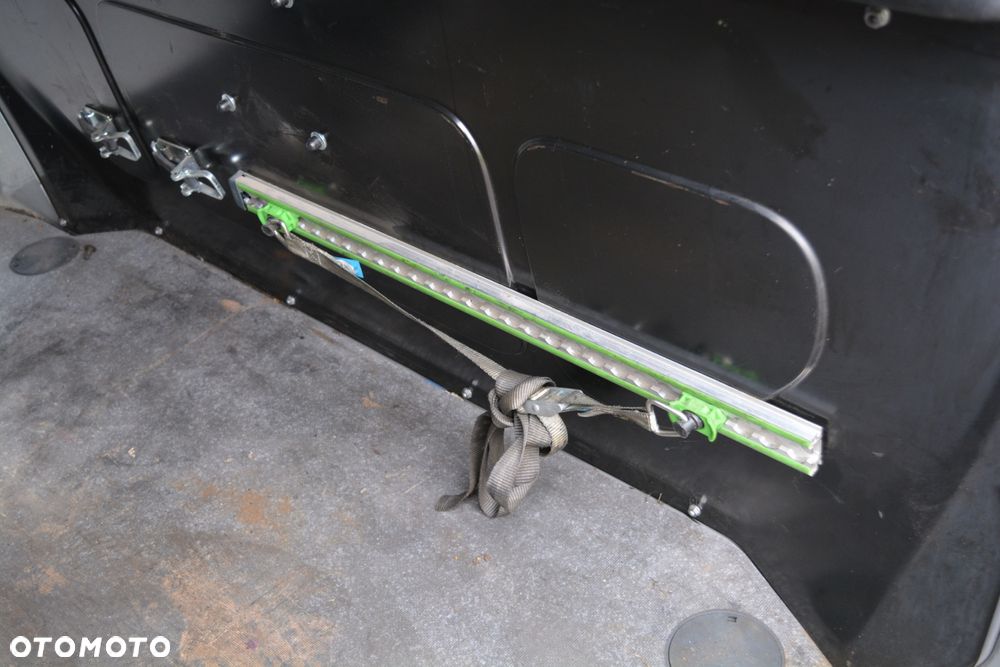 Volkswagen Transporter - 19