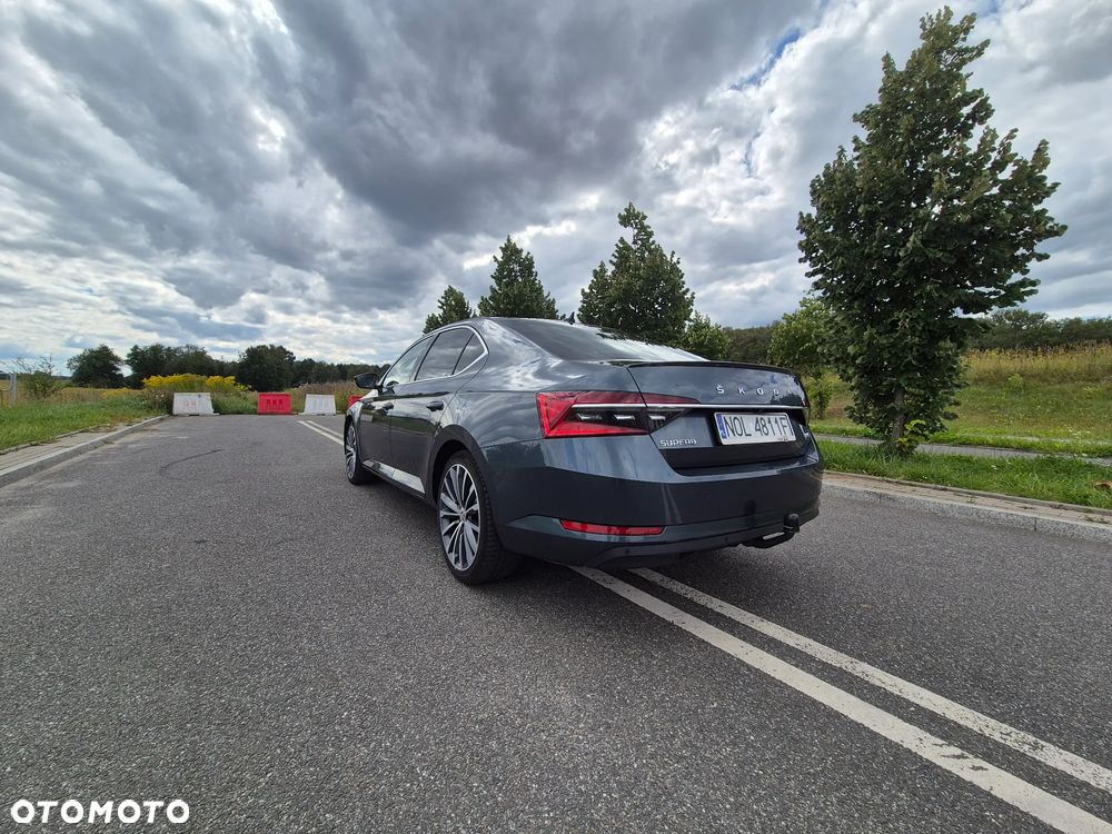 Skoda Superb 2.0 TDI SCR 4x4 Style DSG - 5