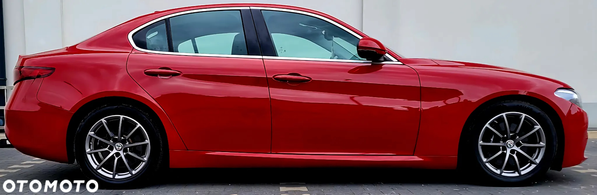 Alfa Romeo Giulia - 8