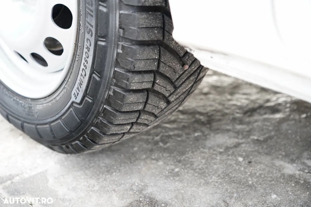 Citroën E-JUMPY XL / TABLĂ / Furgonetă / AUTOMATĂ / ELECTRICĂ / IMPORTATĂ / 2022 - 16