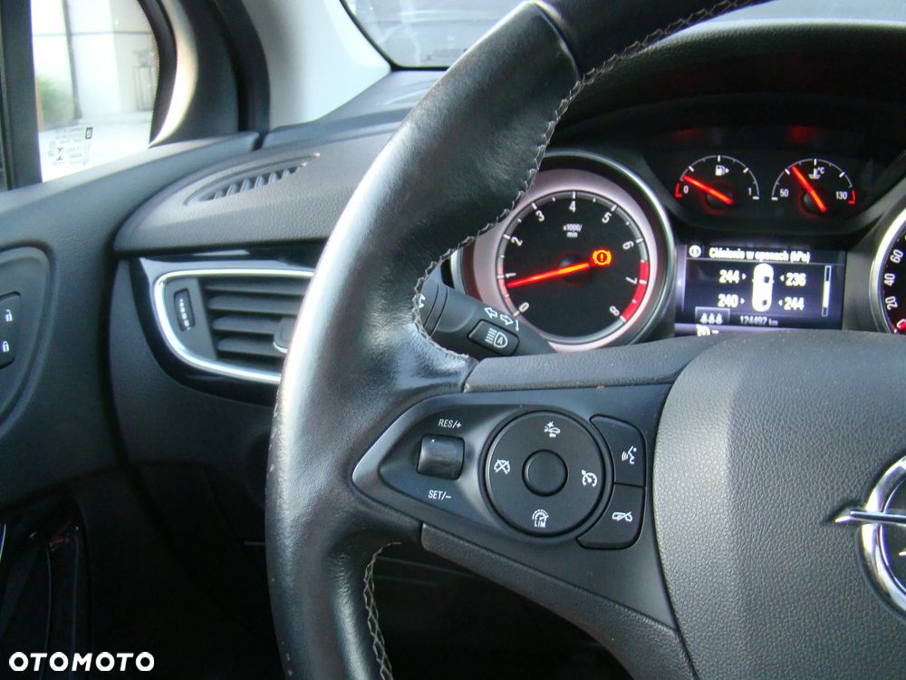 Opel Astra 1.4 Turbo Dynamic - 26