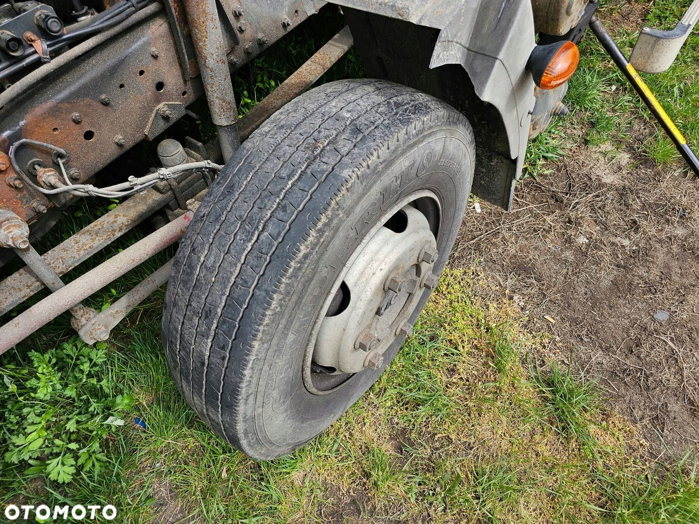 KOŁO FELGA OPONA ZAPAS IVECO EUROCARGO SEMPERIT EURO-STEEL 225/75 17,5 R17,5 - 3