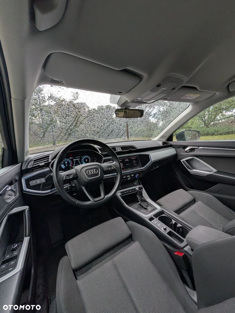 Audi Q3 35 TFSI S tronic - 33