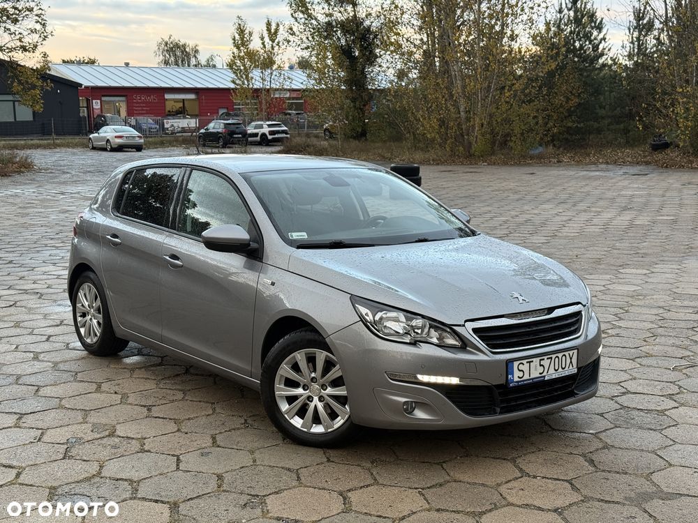 Peugeot 308 2017 photo 2