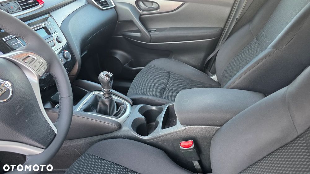 Nissan Qashqai - 16