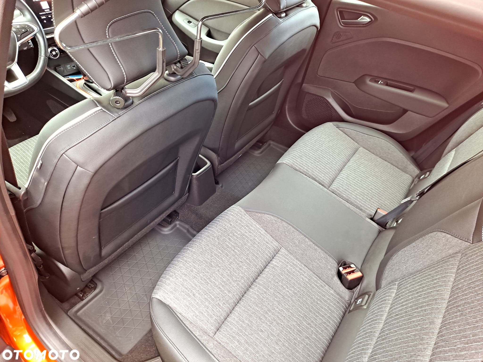 Renault Clio 1.3 TCe Intens EDC - 12