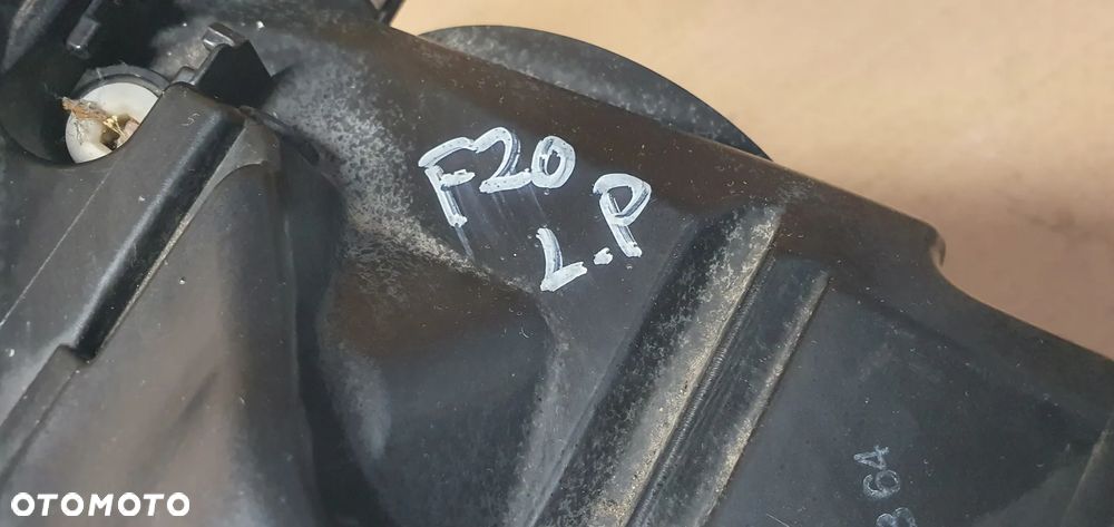 Lampa prawy przód przednia prawa BMW I F20 UK 7229685 - 11