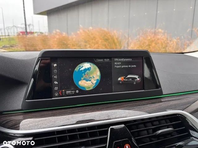 BMW Seria 5 520d Luxury Line - 21