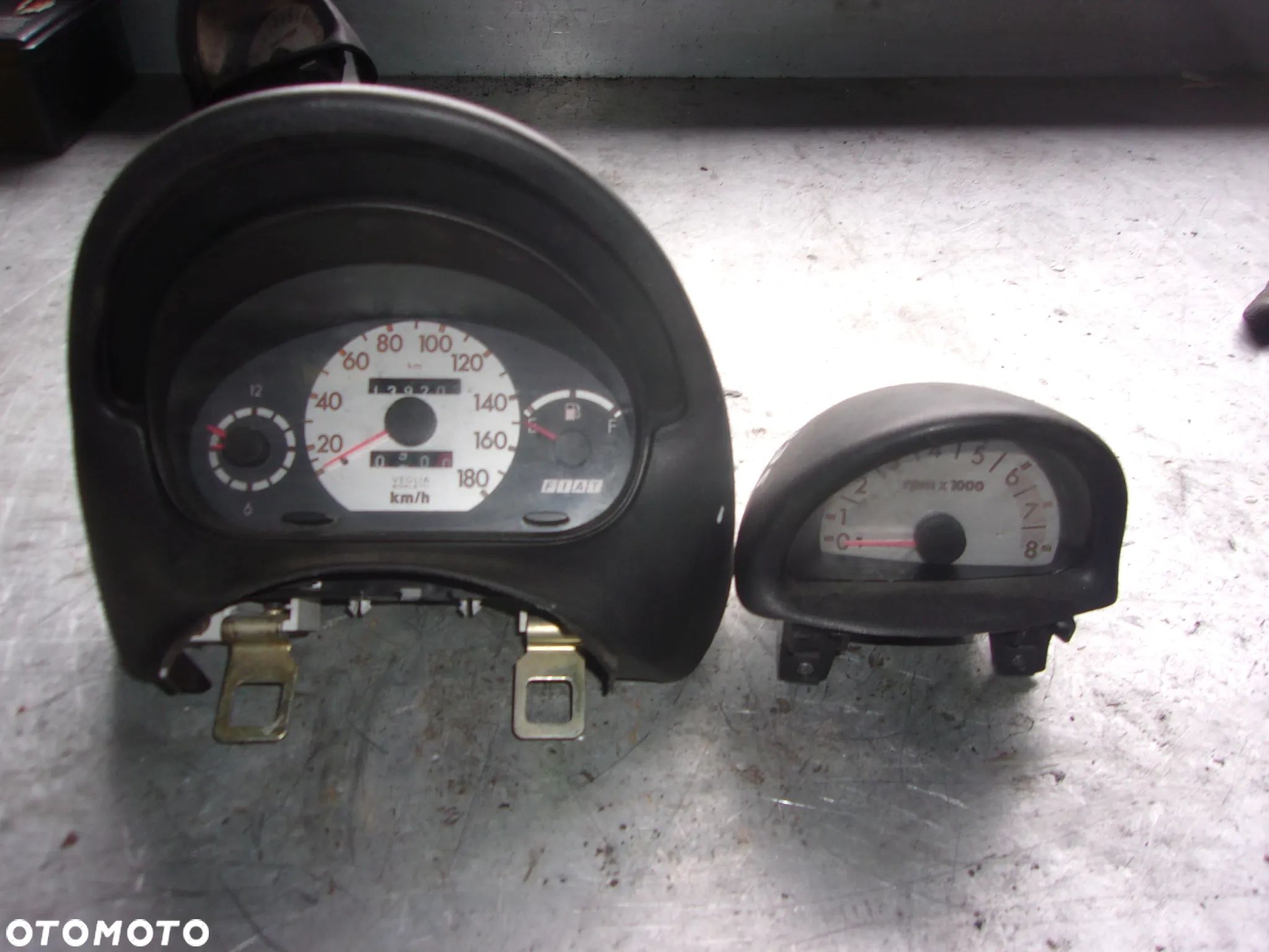 LICZNIK ZEGARY OBROTOMIERZ FIAT SEICENTO - 1