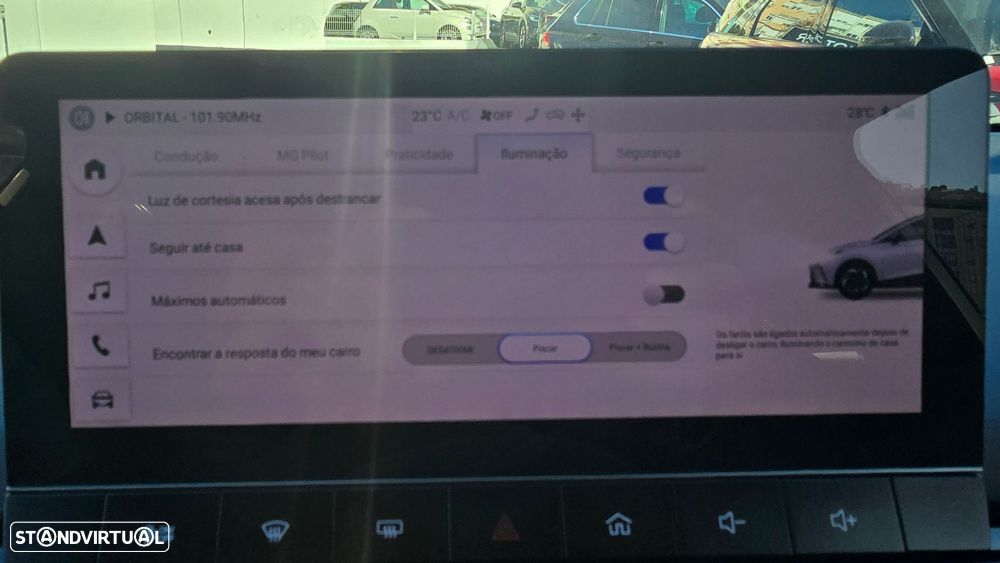 MG MG4 64 kWh Luxury - 29