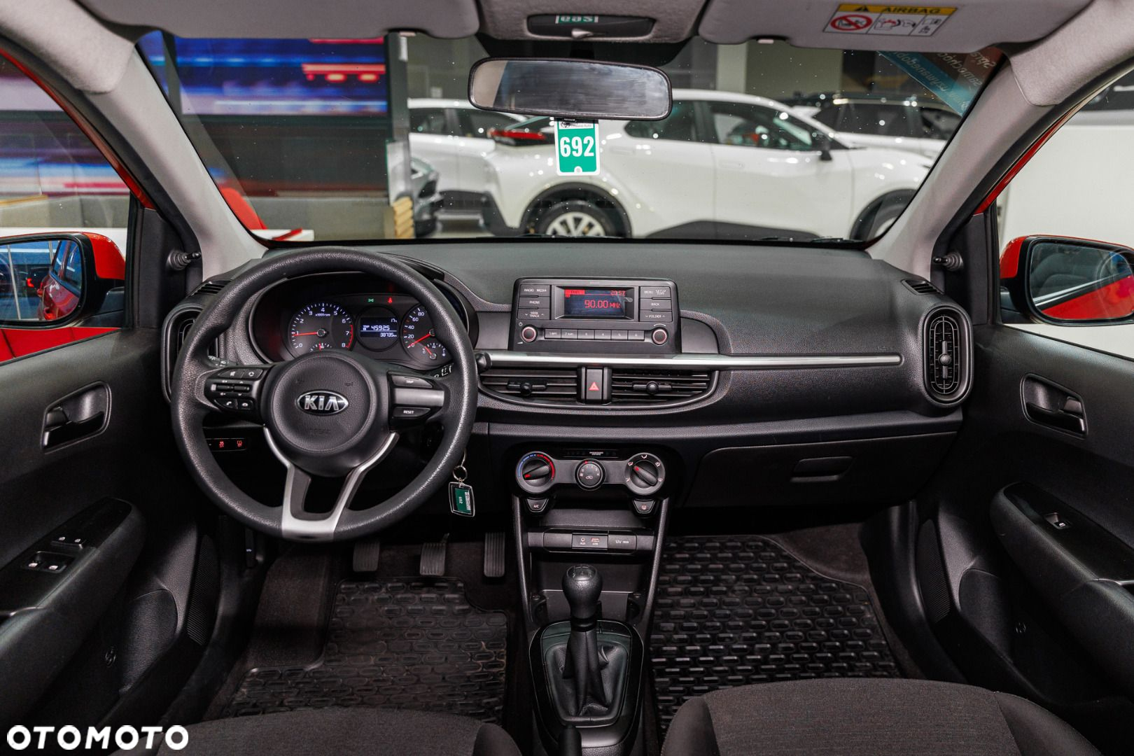 Kia Picanto - 10