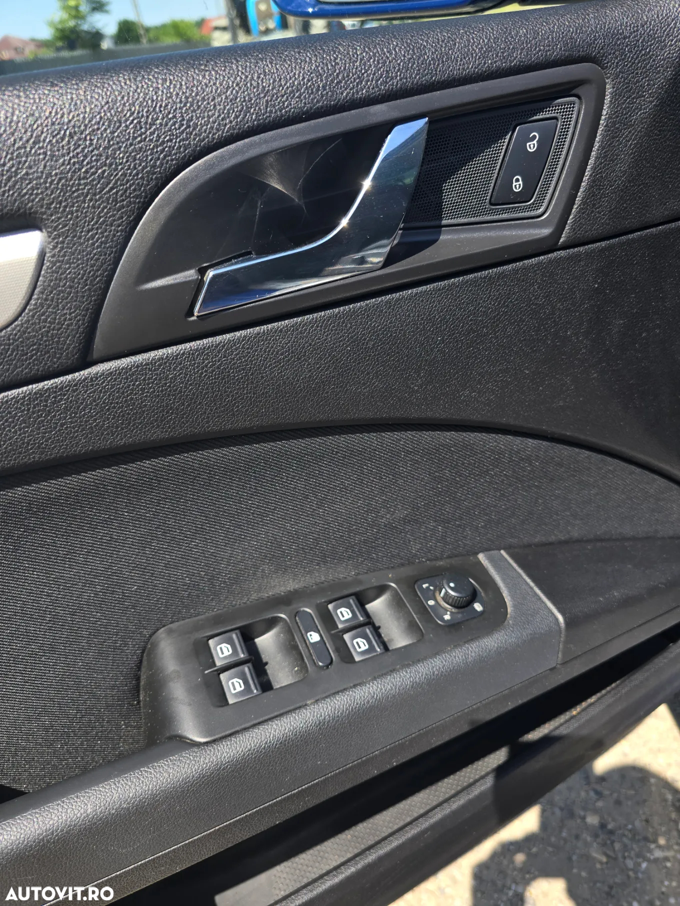 Skoda Superb 2.0 TDI DSG Ambition - 6