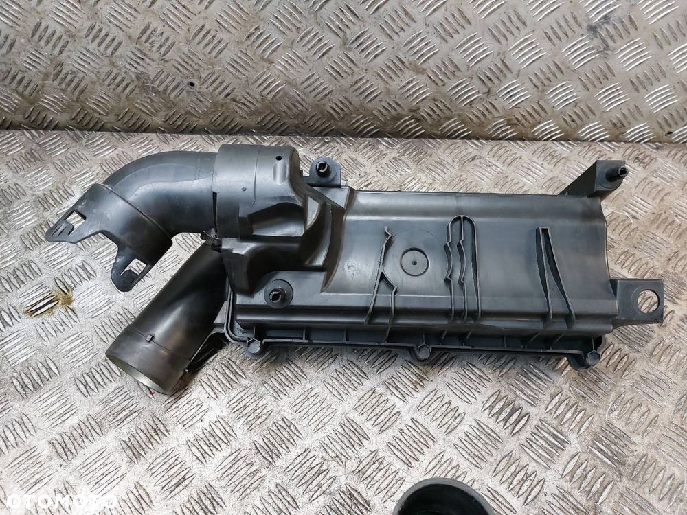 OBUDOWA FILTRA POWIETRZA + RURA DOLOT CITROEN C4 I 1.6 THP - 4