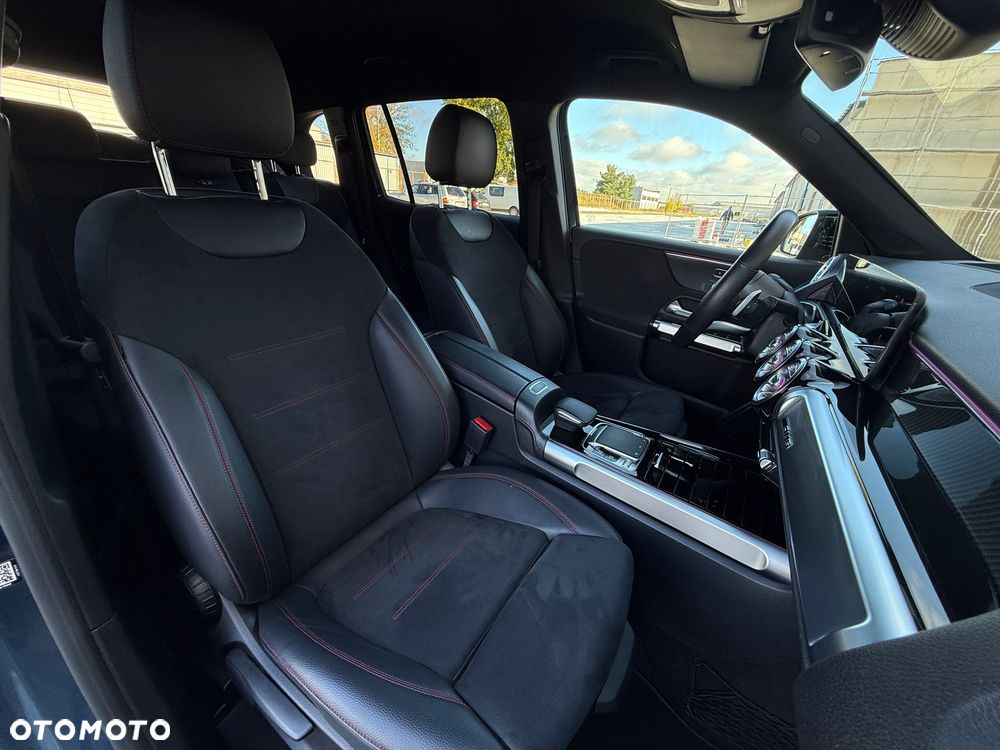 Mercedes-Benz GLB 250 4Matic 8G-DCT AMG Line - 41