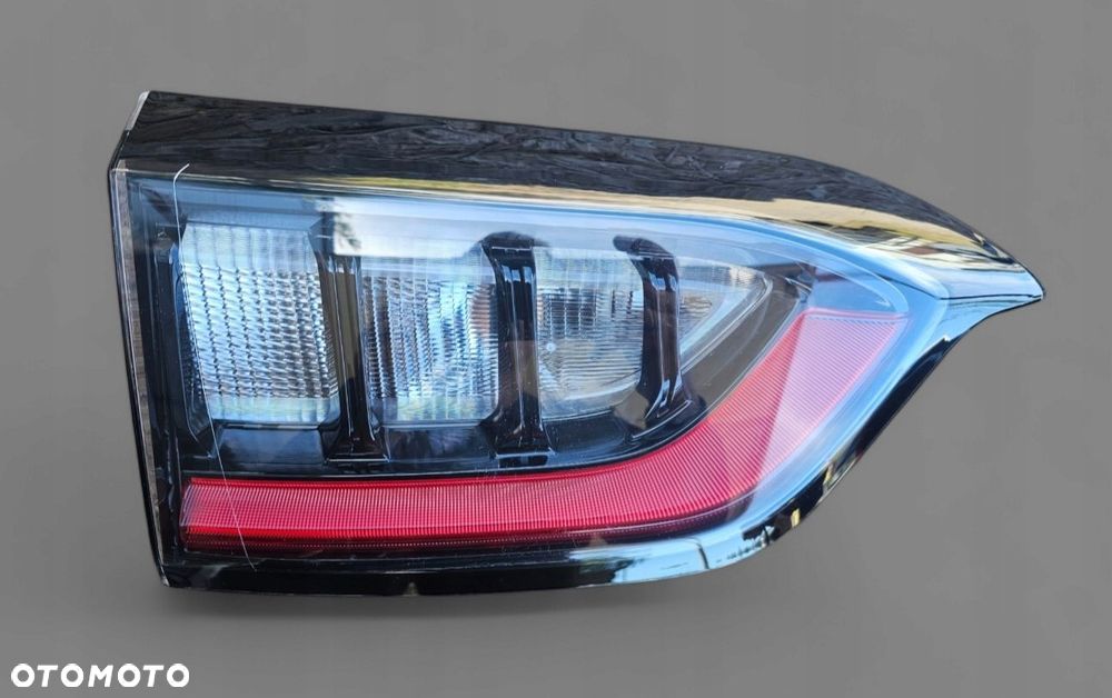 lampa tył w klape jeep cherokee kl lift lewa europa
