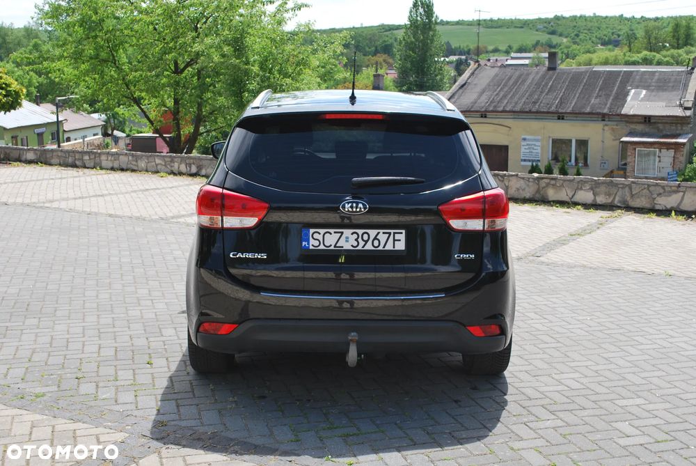 Kia Carens 1.7 CRDi XL 7os - 6