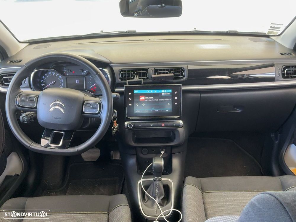 Citroën C3 1.2 PureTech Shine EAT6 - 7