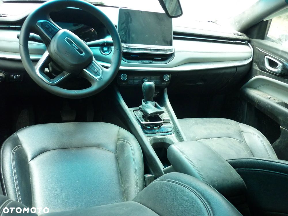 Jeep Compass - 10
