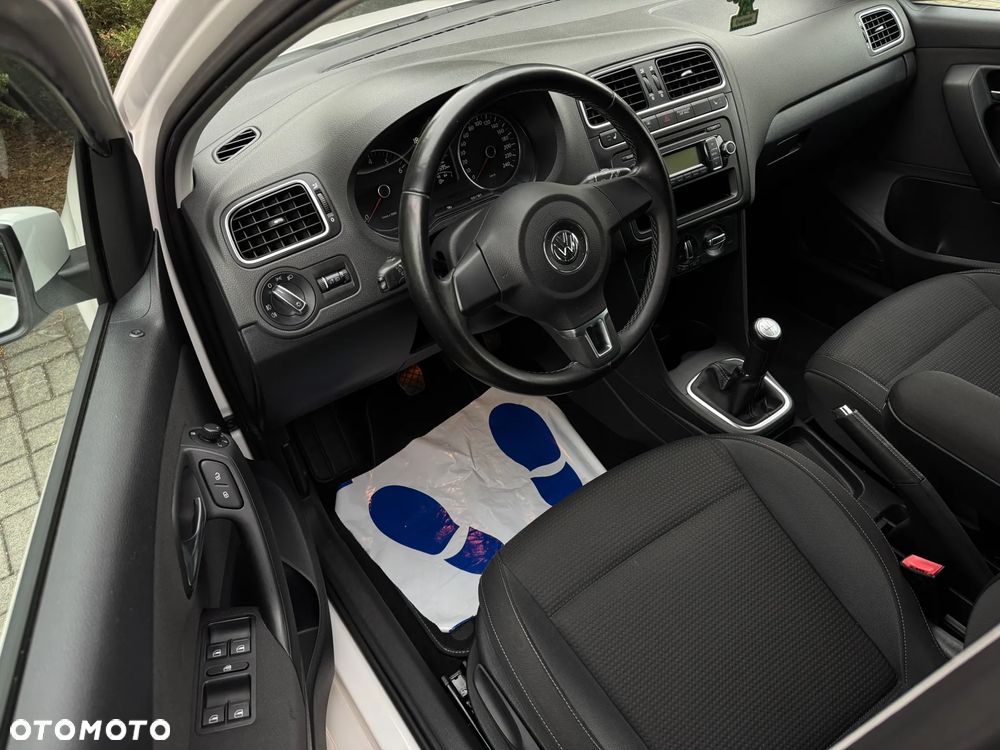 Volkswagen Polo 1.4 Team - 24