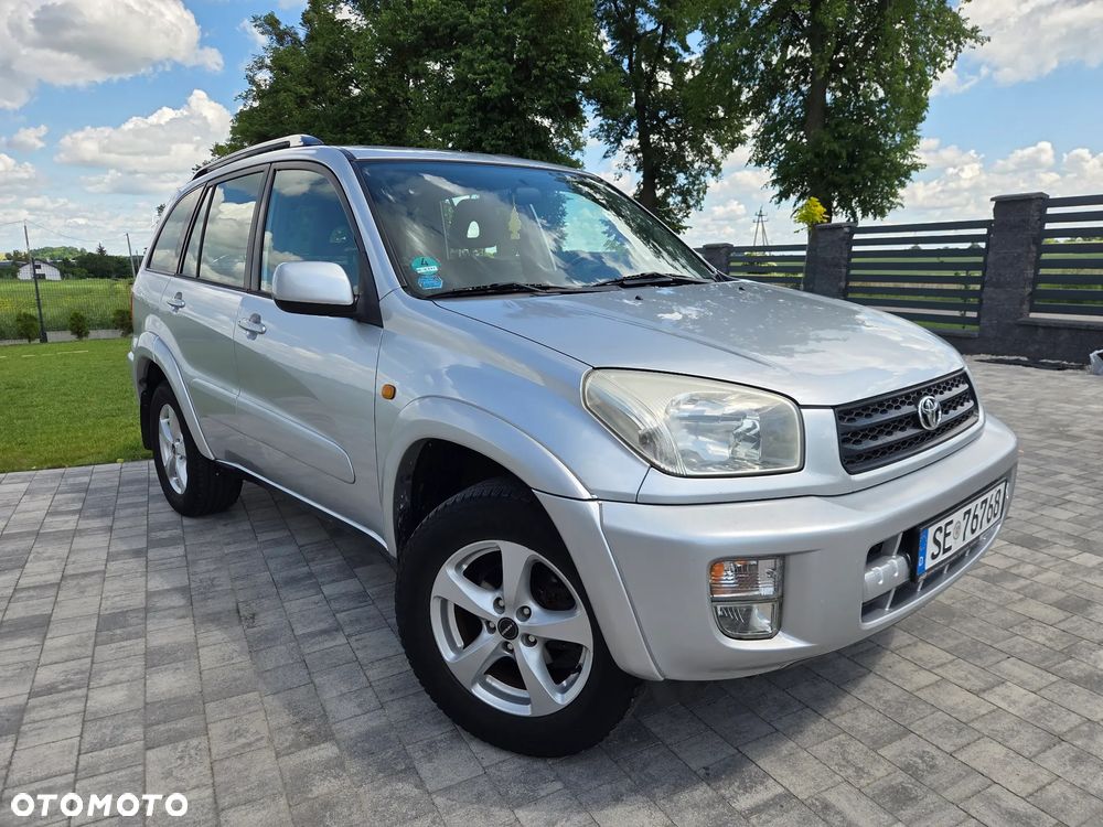 Toyota RAV4 - 5