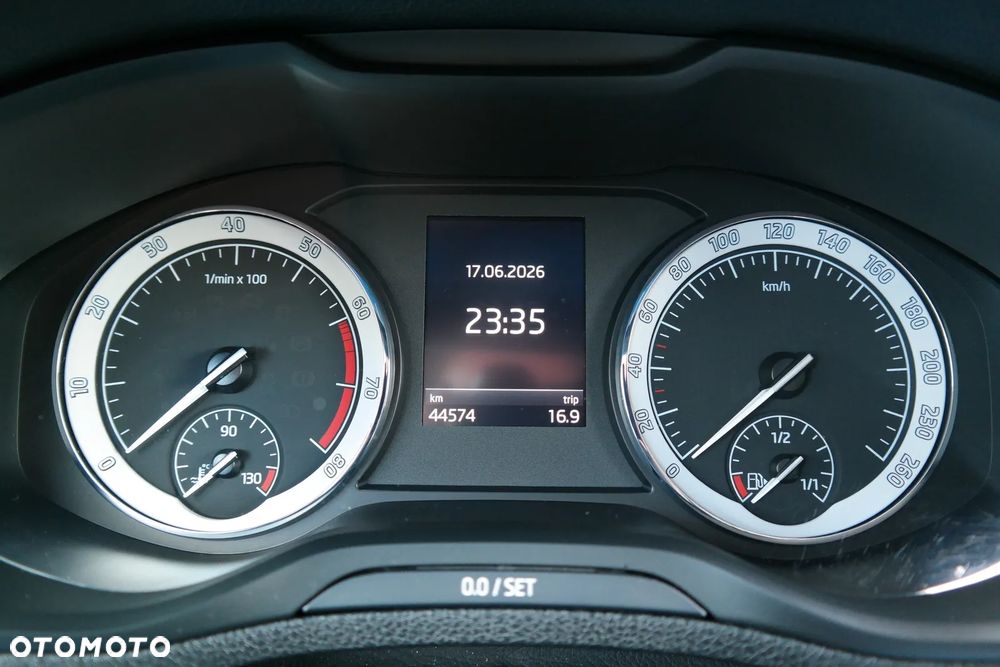 Skoda Karoq 1.5 TSI ACT GPF 4x2 Style DSG - 15