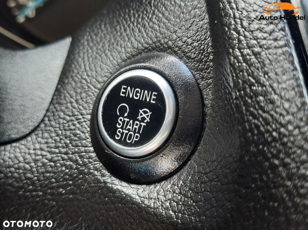 Ford Focus 1.5 EcoBoost STart-Stopp-System TITANIUM - 24