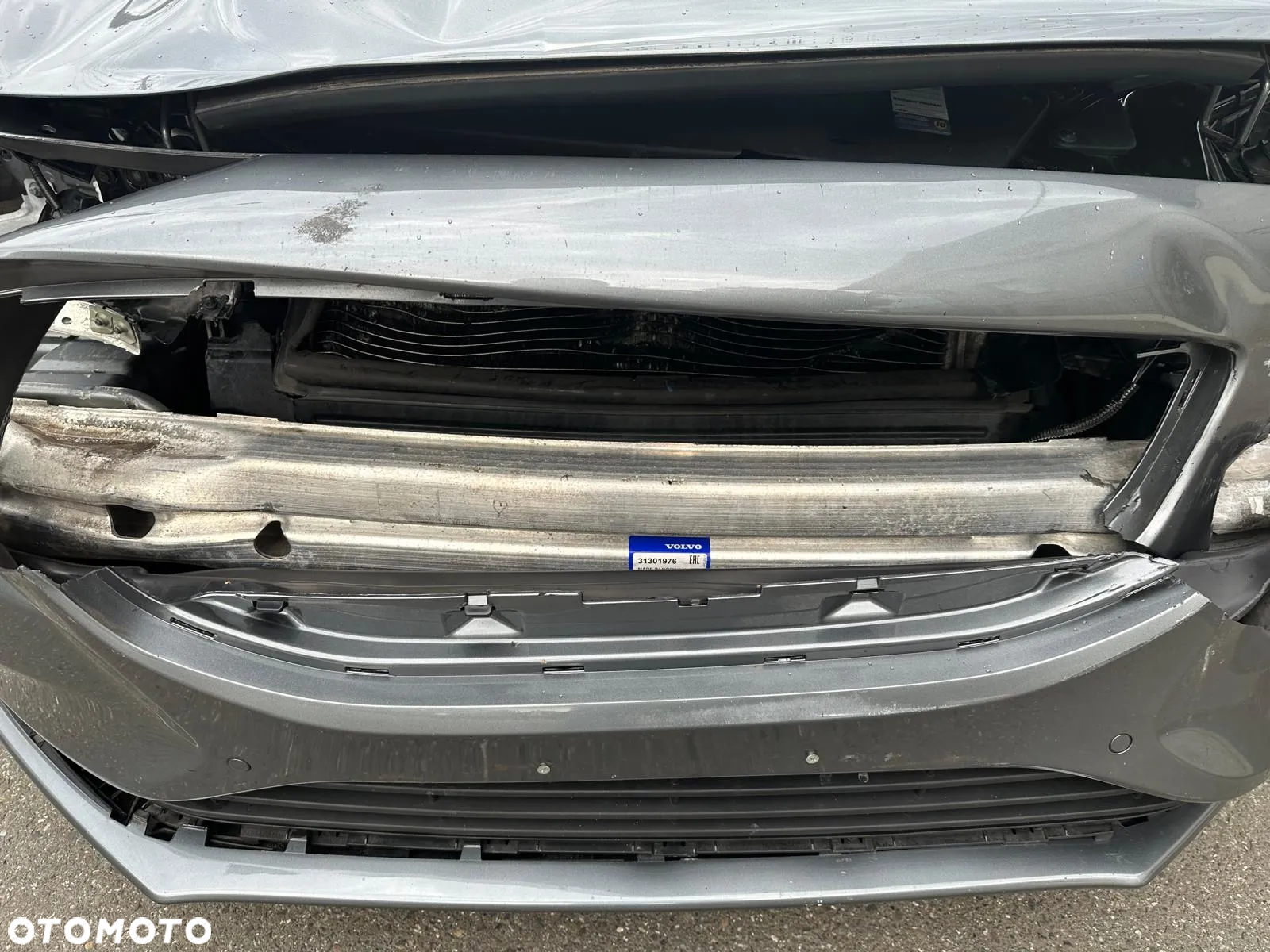 Volvo V40 D2 Drive-E Momentum - 16