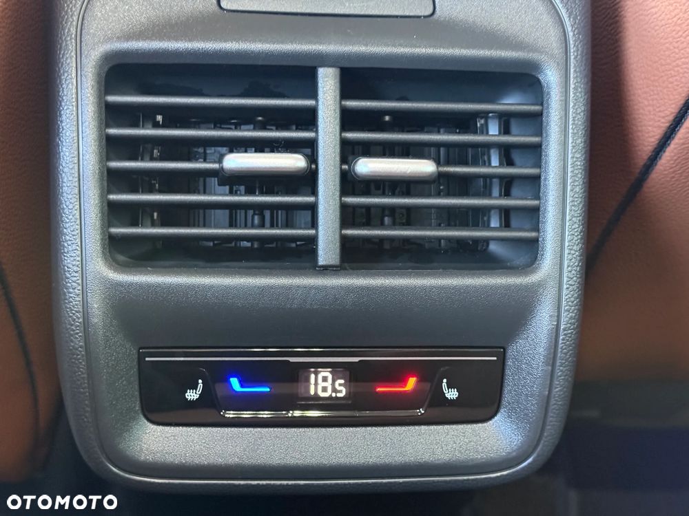 Skoda Superb 1.5 TSI Plug-in Hybrid L&K DSG - 35