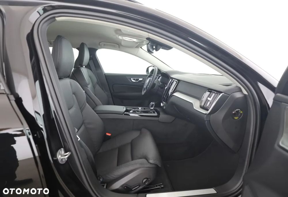 Volvo V60 B4 B Core - 14