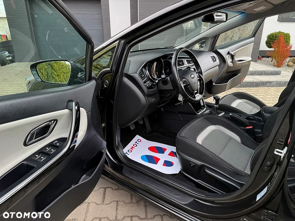 Kia Ceed 1.6 GDI Platinum Edition - 16