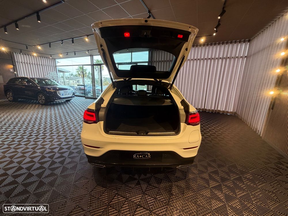 Mercedes-Benz GLC 300 de Coupe 4Matic 9G-TRONIC AMG Line - 17