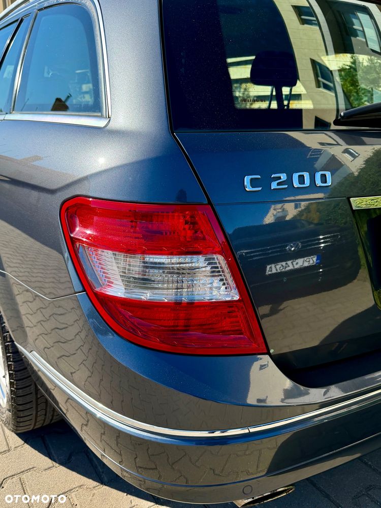 Mercedes-Benz Klasa C 200 (BlueEFFICIENCY) Elegance - 11