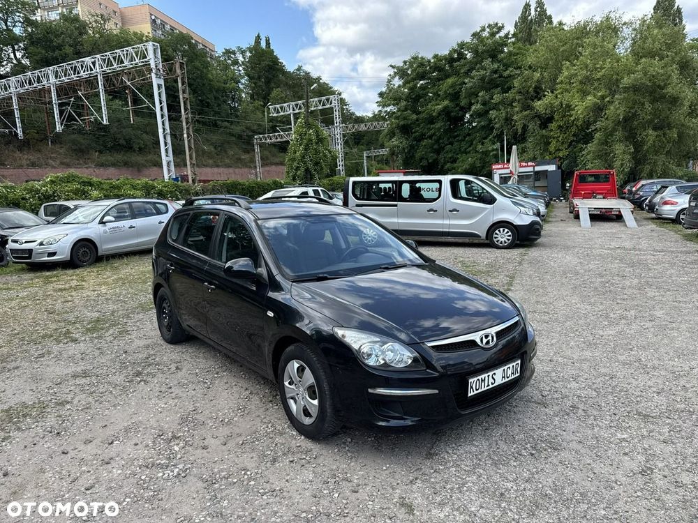 Hyundai i30 i30cw 1.4 FIFA WM Edition - 37