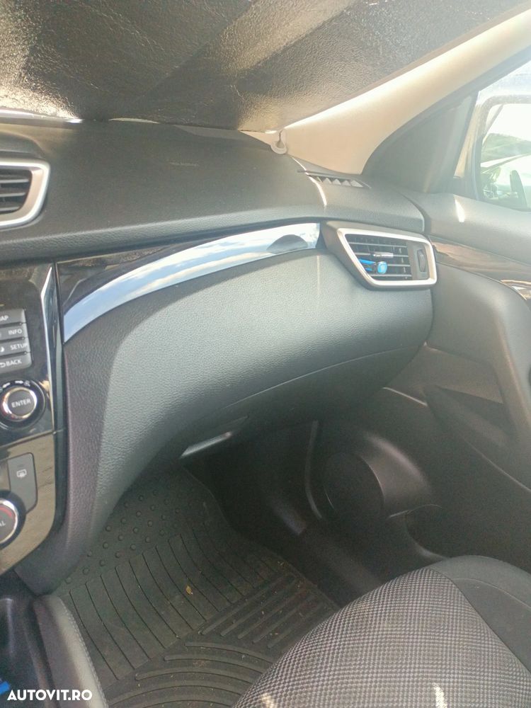 Nissan Qashqai 1.6 DCI DPF Start/Stop acenta - 15