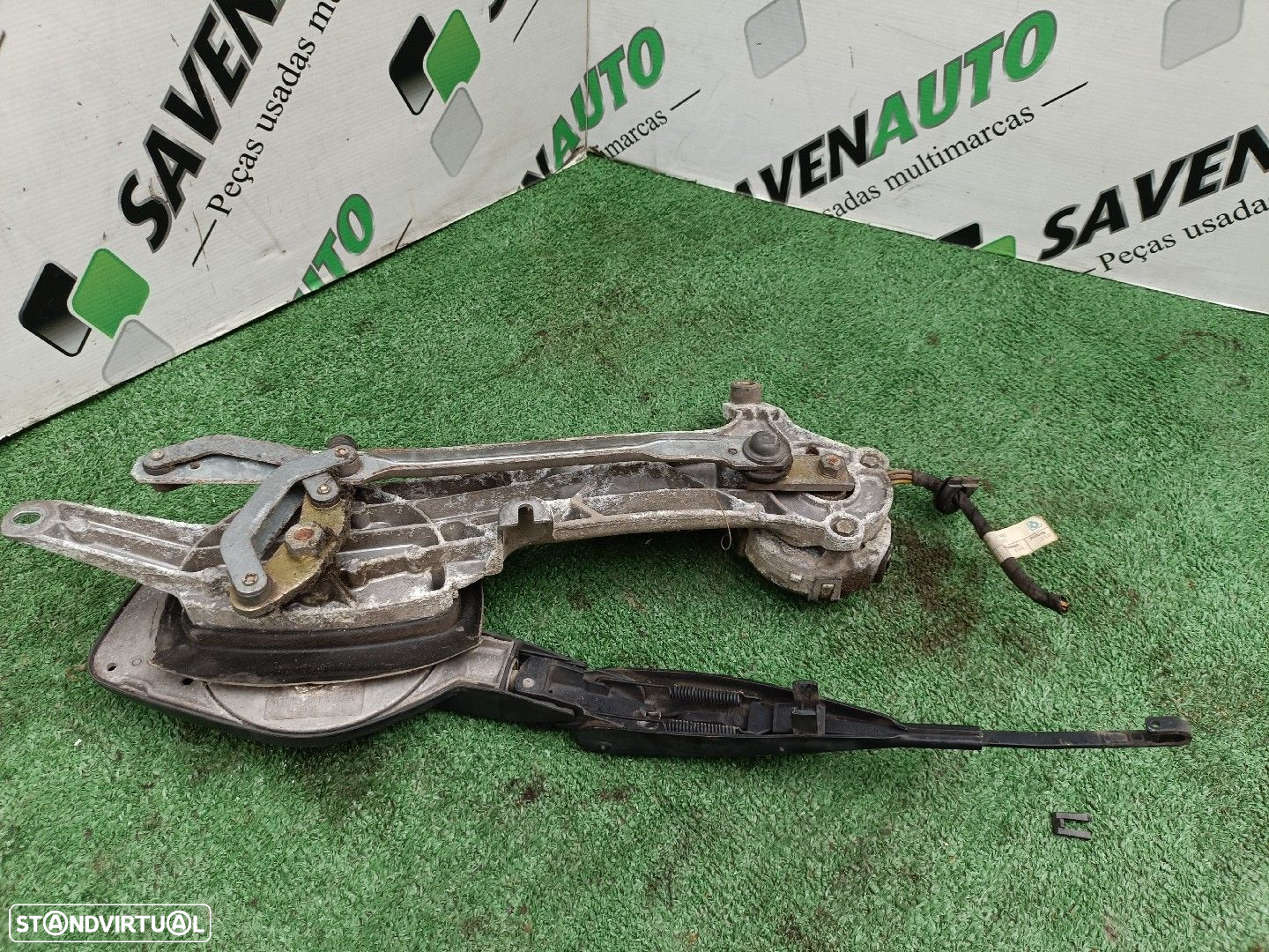 Motor Limpa Pára Brisas Mercedes-Benz Clk (C208) - 2