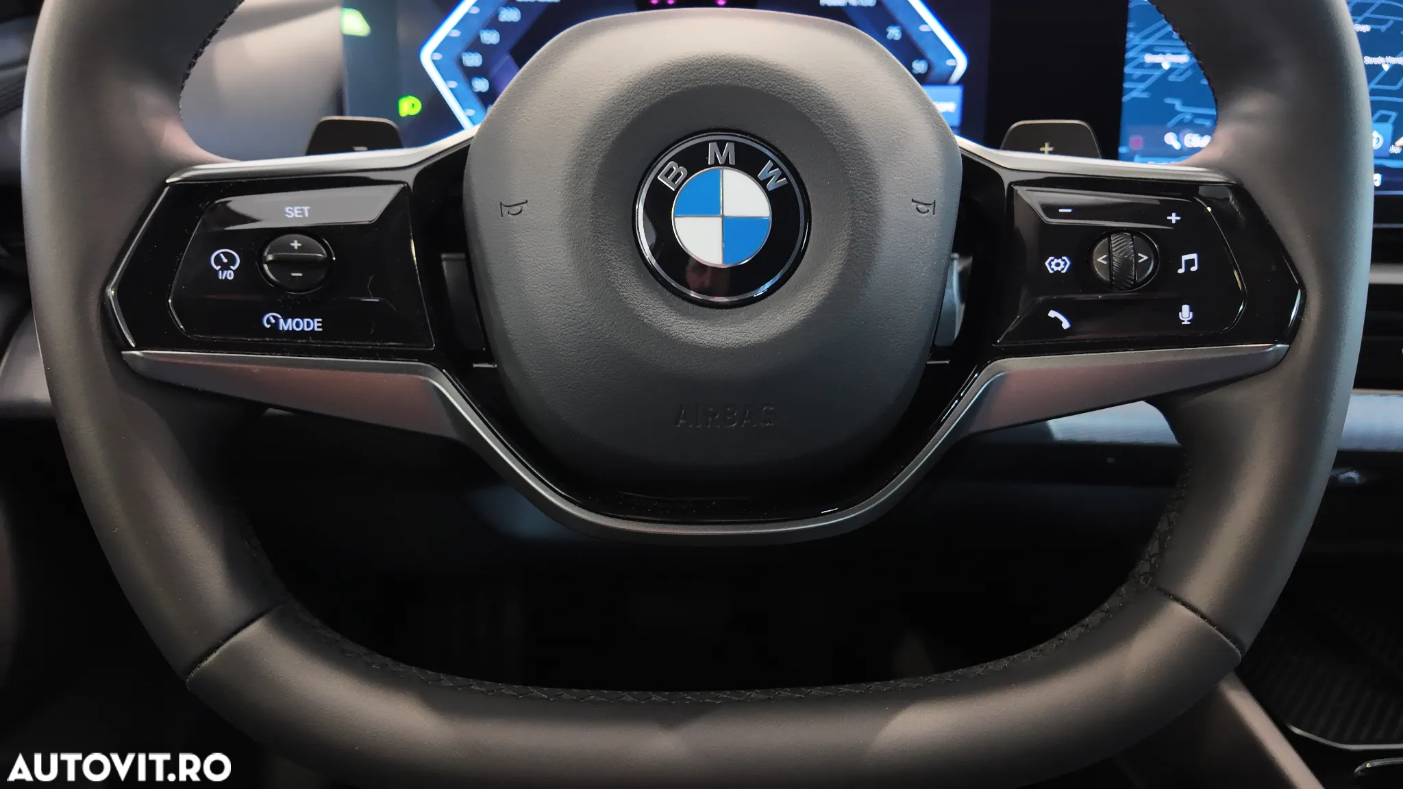 BMW Seria 5 520d xDrive AT MHEV - 24