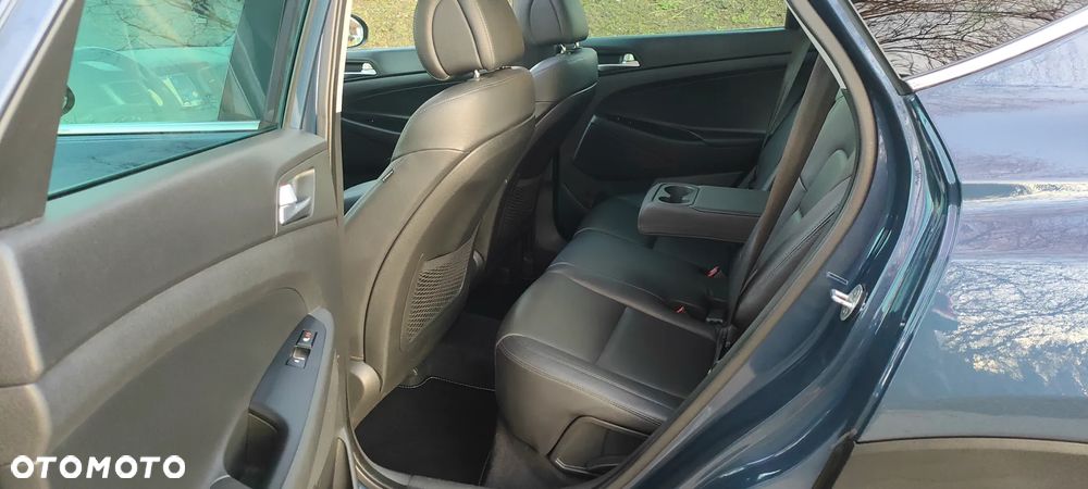 Hyundai Tucson blue 1.7 CRDi 2WD DCT Premium - 8