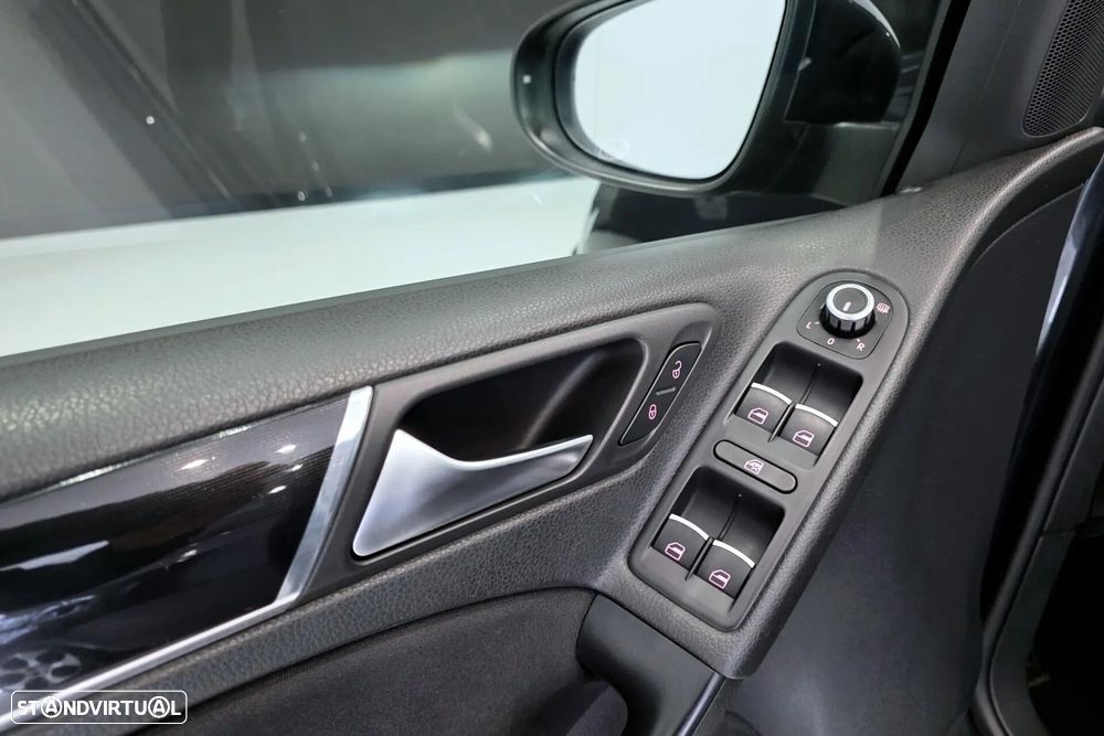 VW Golf 2.0 TSi GTI DSG - 9