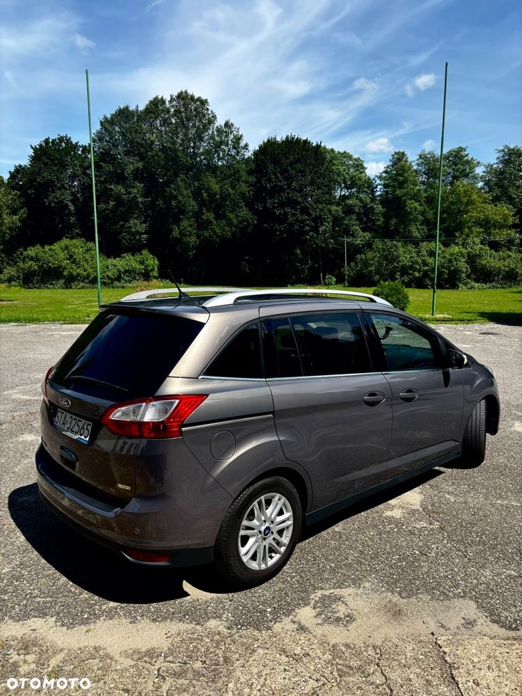 Ford Grand C-MAX - 3