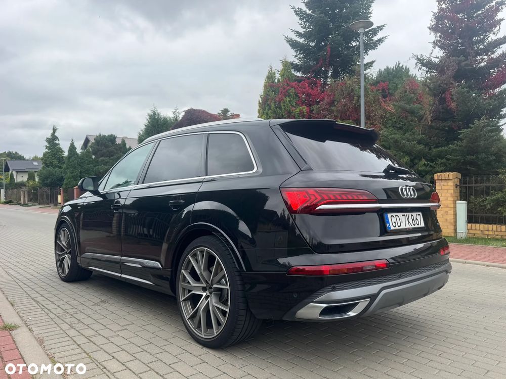 Audi Q7 - 9