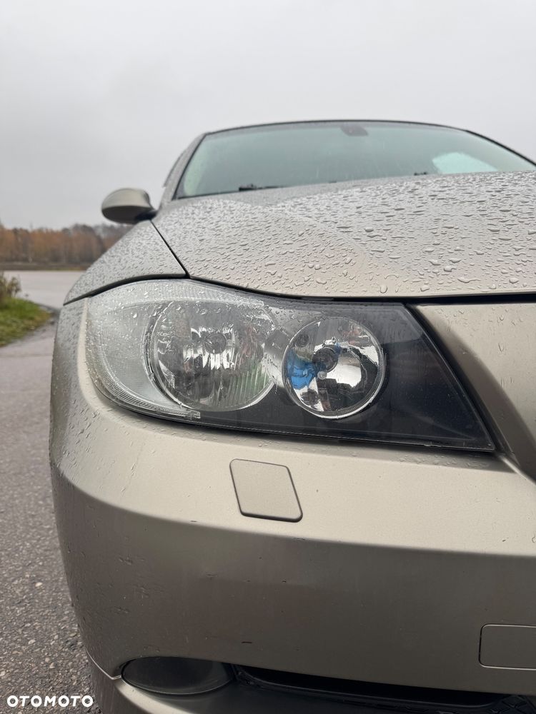 BMW Seria 3 320i Edition Sport - 36