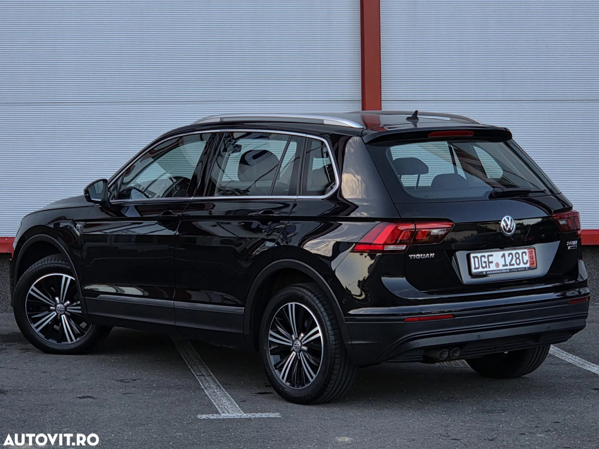 Volkswagen Tiguan 2.0 TDI 4Mot DSG Highline - 13