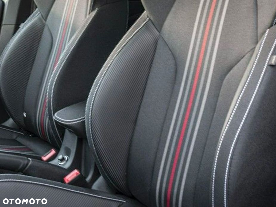 Skoda Kamiq 1.5 TSI Monte Carlo DSG - 7