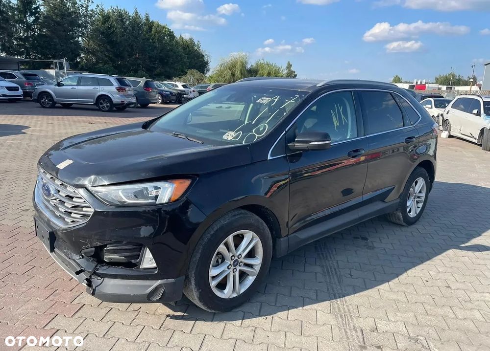 Ford Edge - 7